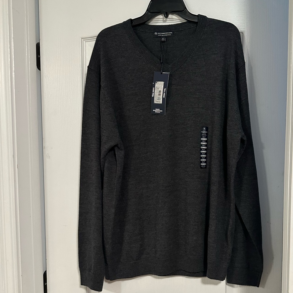 Hart Schaffner Marx Men's Charcoal Sweater
